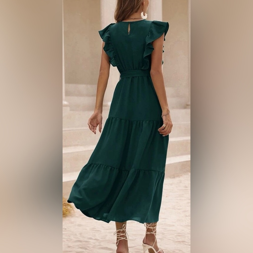 Elegant Green Maxi Dress